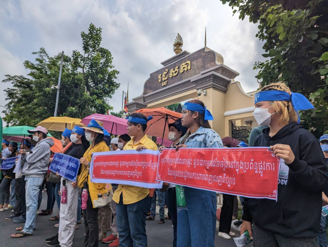 Cambodian Workers Petition for Labor Rights