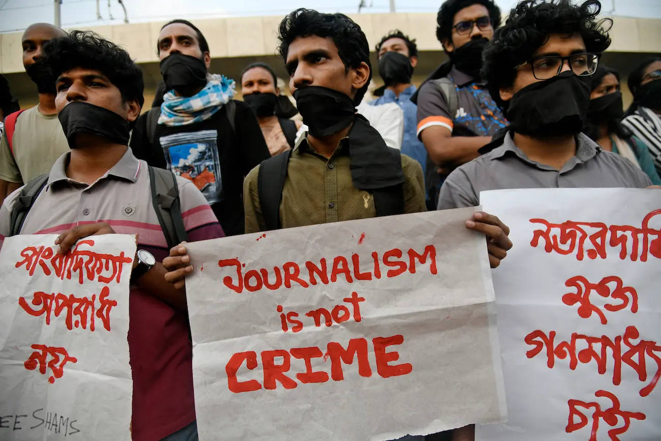 Rights Groups Calls on Bangladesh to End Crackdown Against Journalists