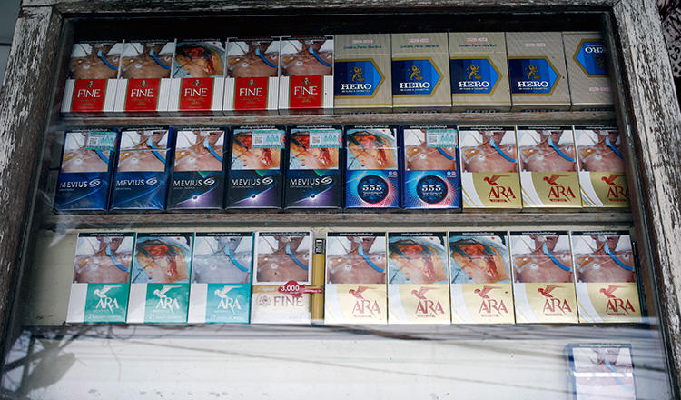 Cambodia NGOs Call for Extra Tax on Cigarettes